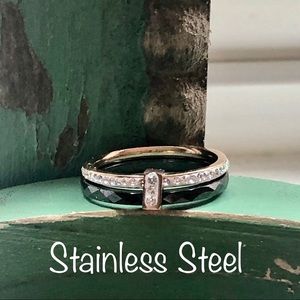 Rose Gold / Steel Crystal Ring with Pouch